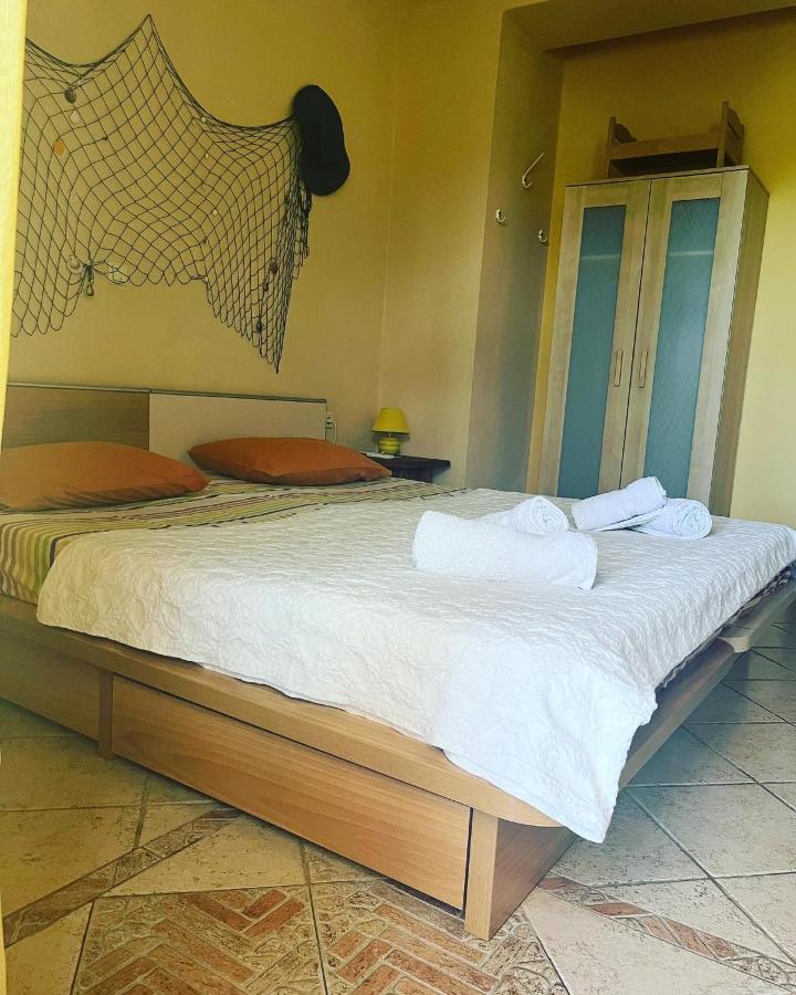 إيريسوس Guesthouse Kaliepia المظهر الخارجي الصورة