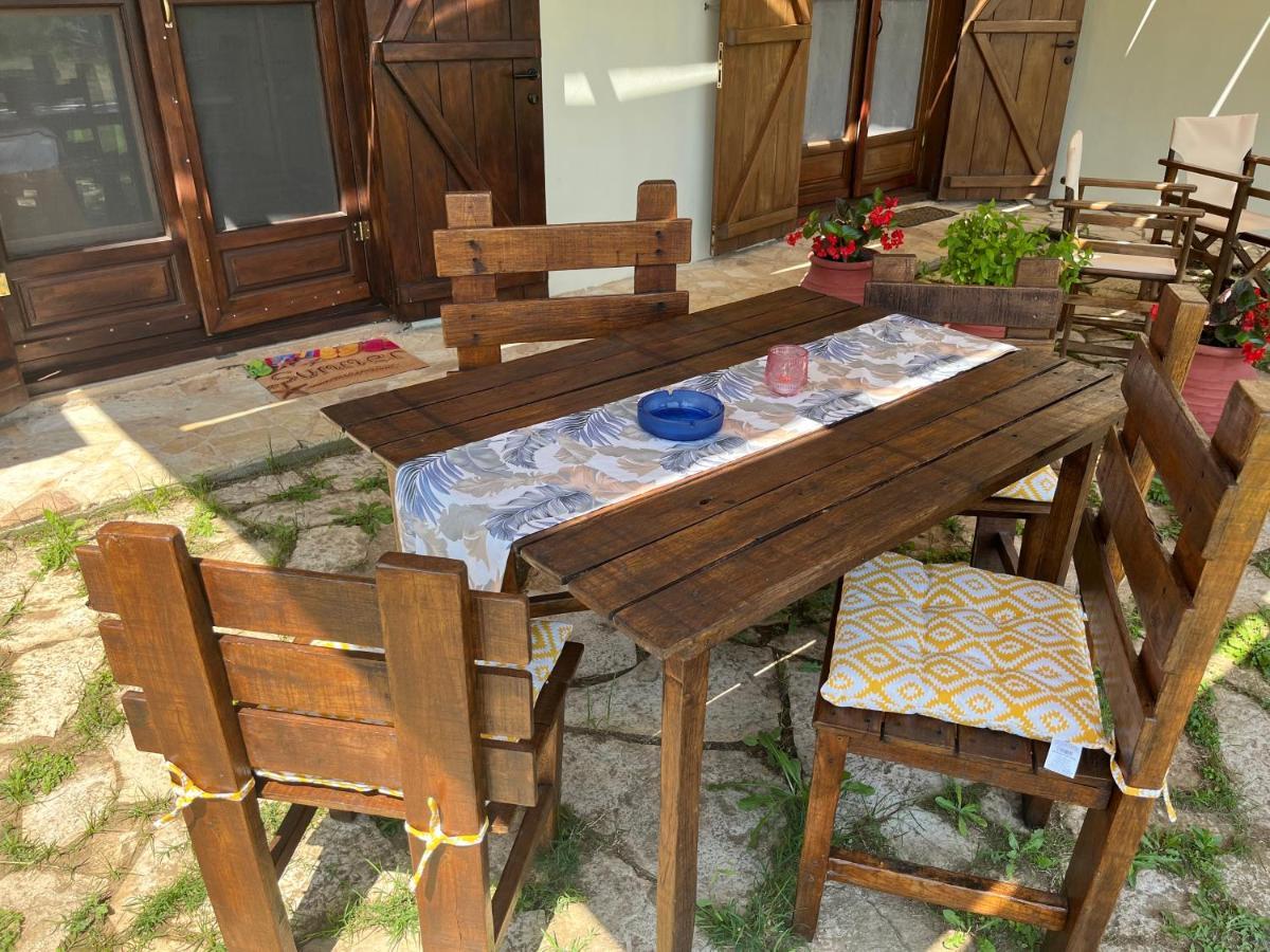 إيريسوس Guesthouse Kaliepia المظهر الخارجي الصورة