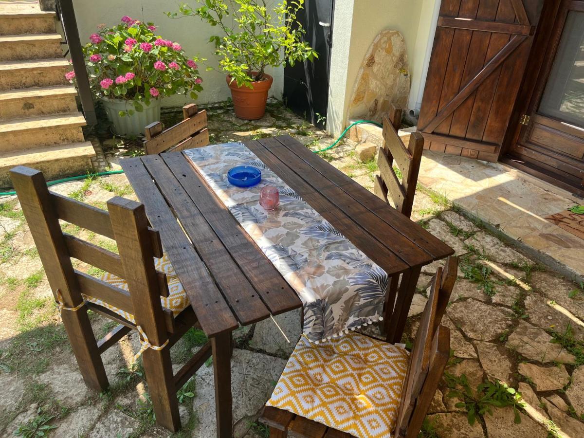 إيريسوس Guesthouse Kaliepia المظهر الخارجي الصورة